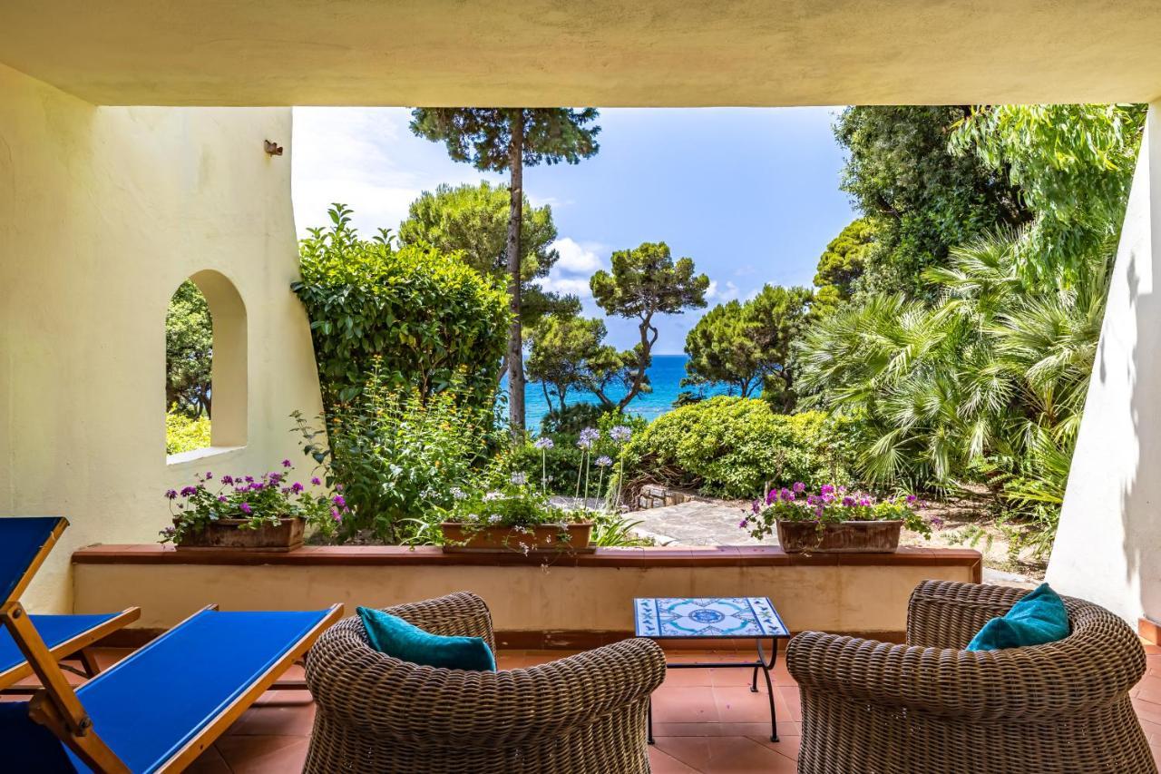 Garden Double Room Sea View Patio Ground Floor