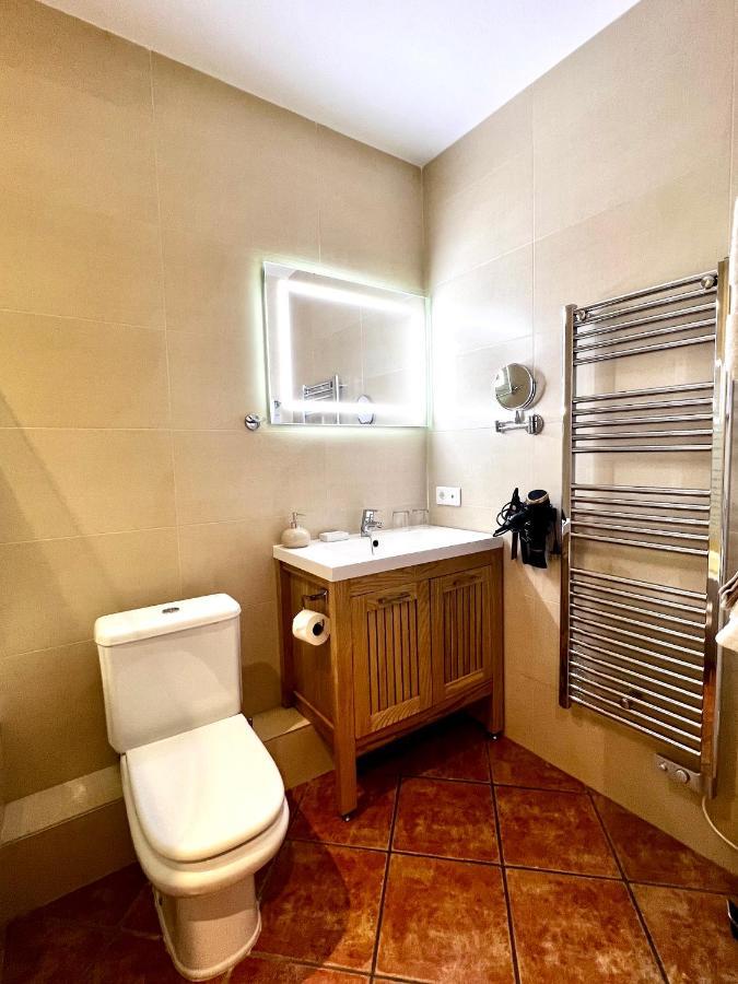 Deluxe Double Room Mountain View