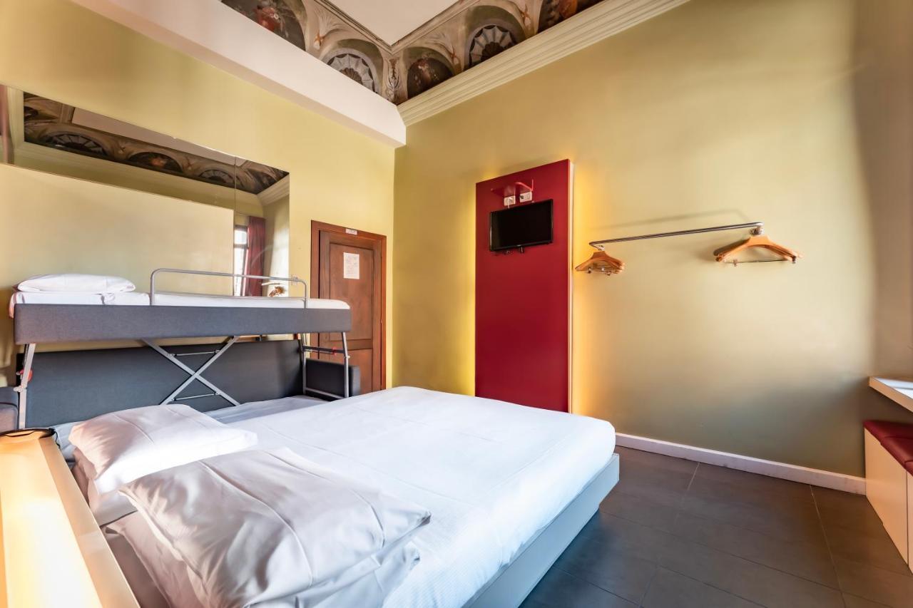 Camera Superior Matrimoniale con divano letto a castello