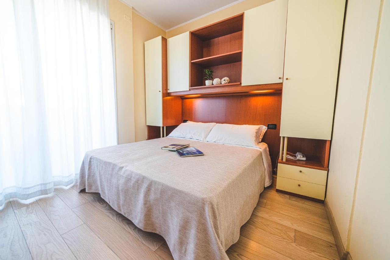 Double or Twin Room Balcony