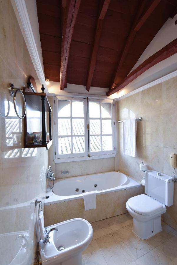 Double Room Spa Bath