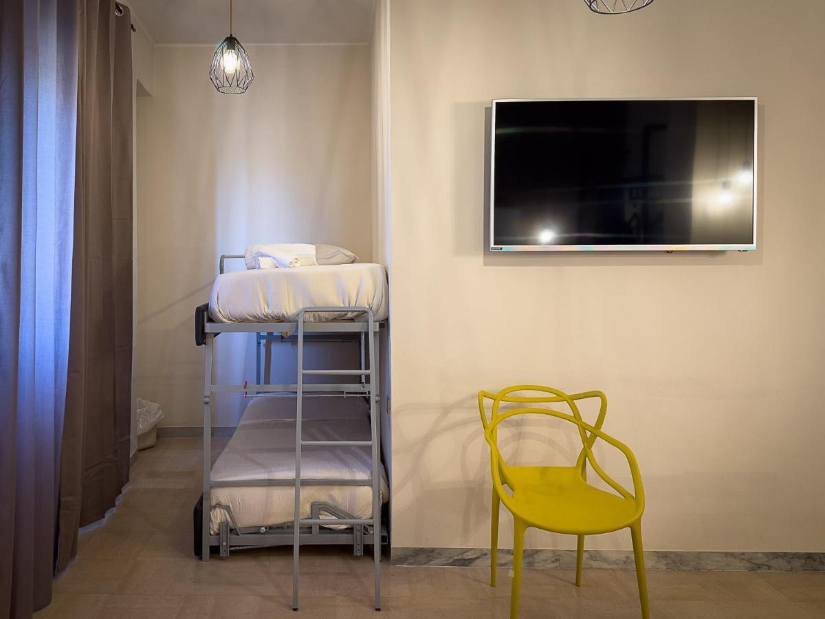 Standard Queen Room Bunk Bed