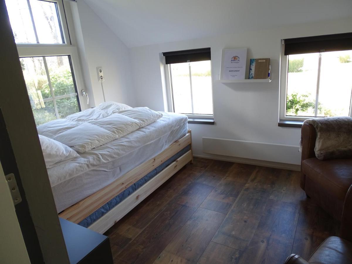 Triple Room Private Bathroom