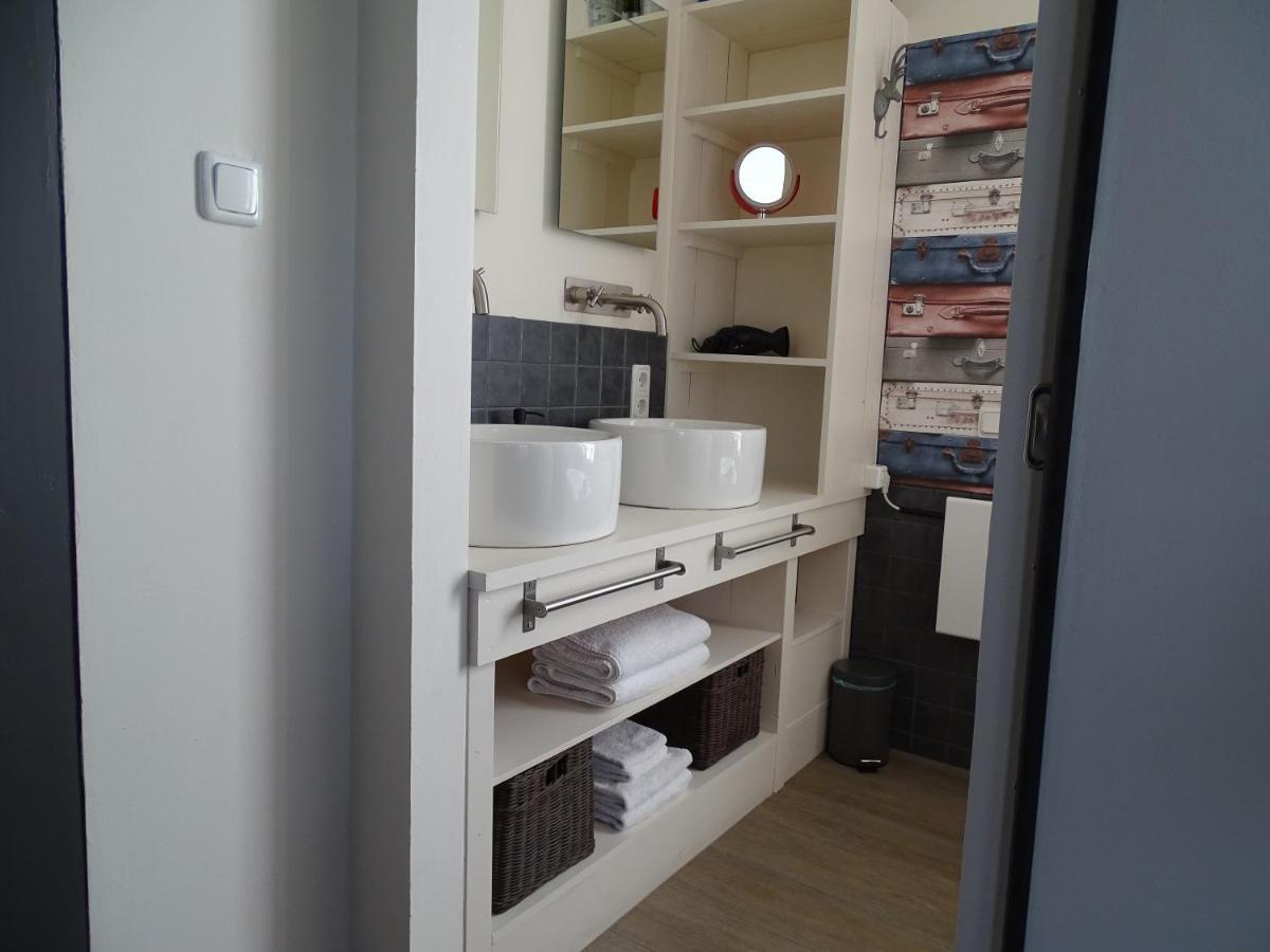 Triple Room Private Bathroom