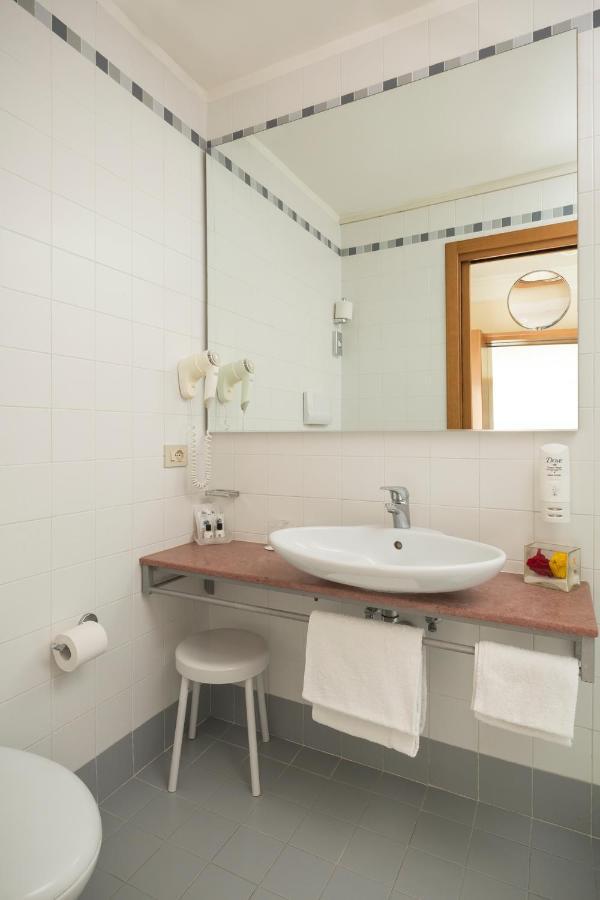Superior Double Room,1391260226:JPEG