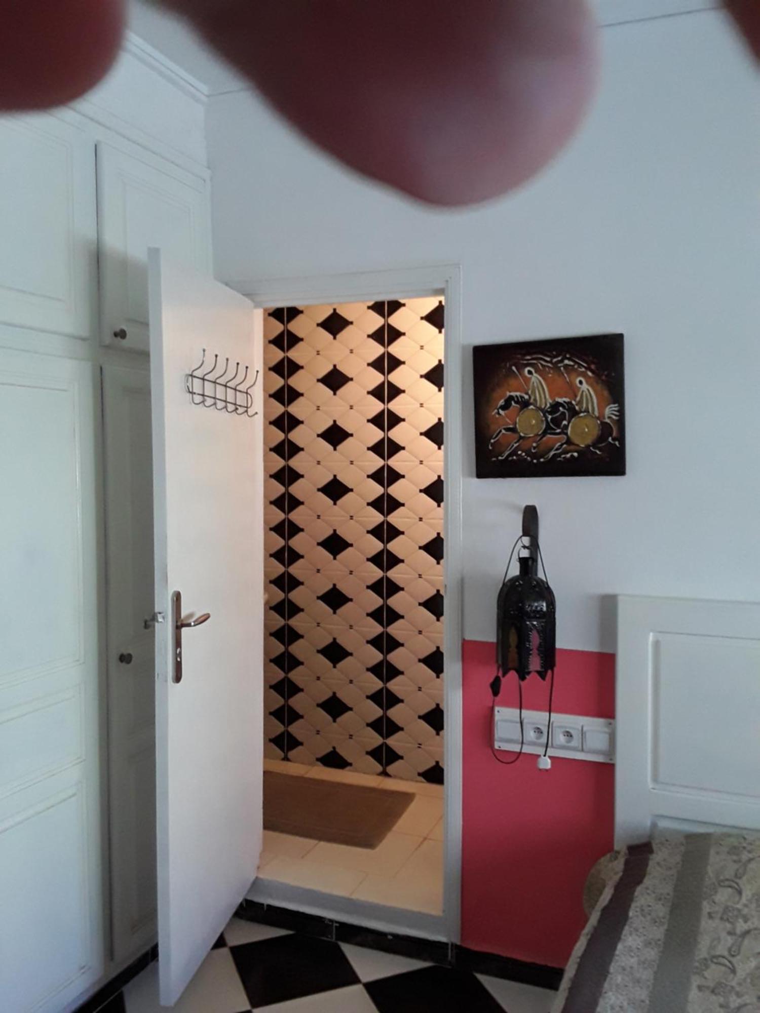 Double Room Private Bathroom