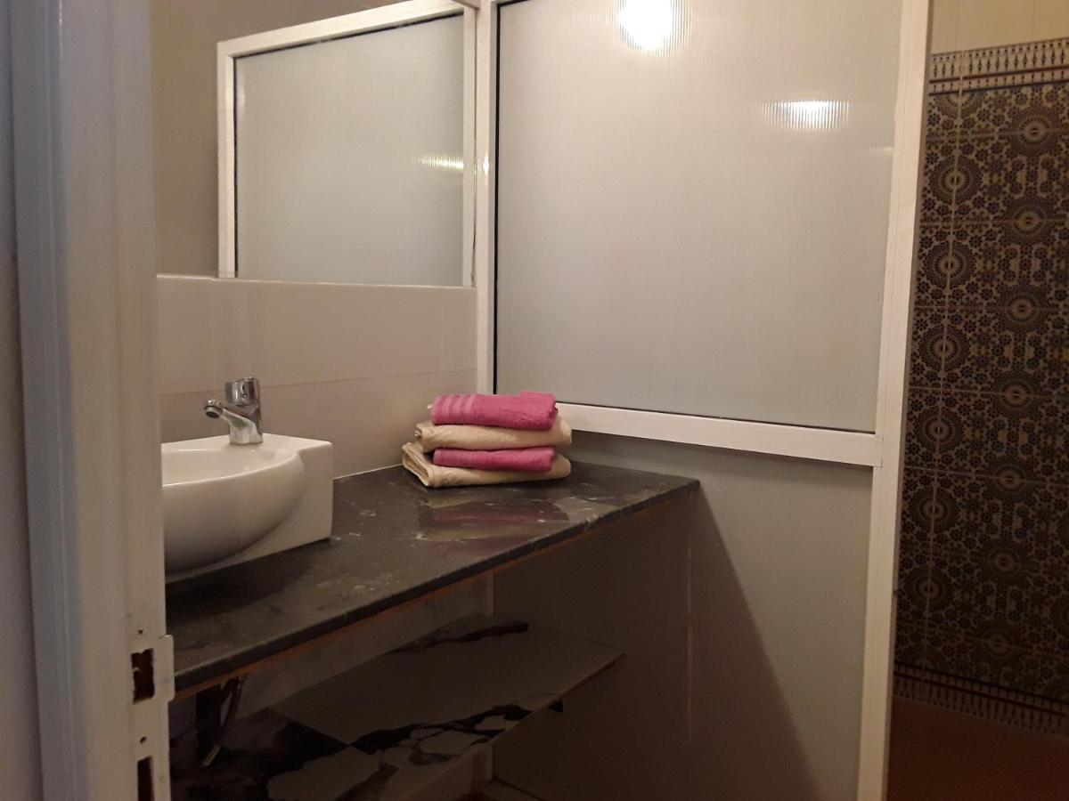 Double or Twin Room Private Bathroom