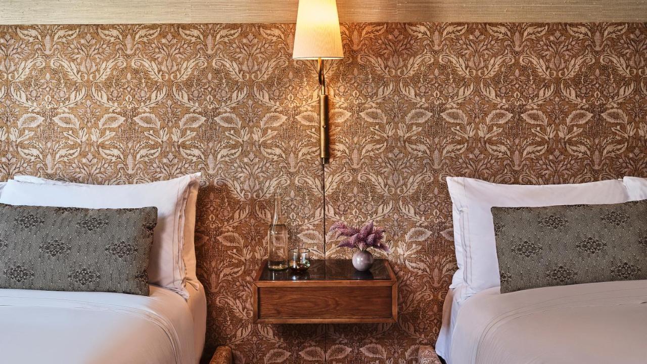 Queen Room Two Queen Beds