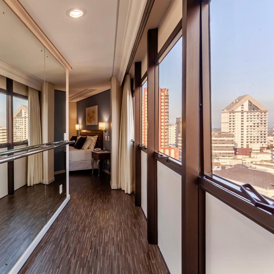 Premium Suite