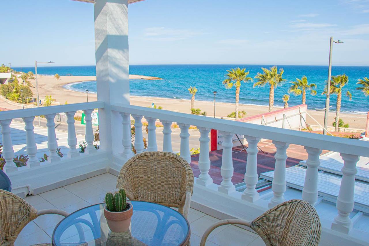 Habitación Doble con balcón y vistas al mar