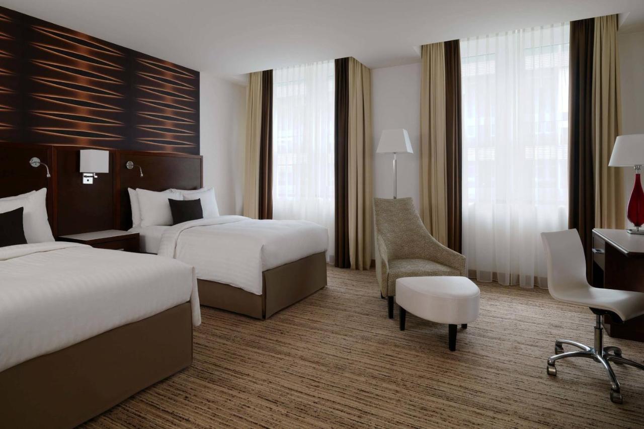 Grand Deluxe Larger Room 2 Twin beds,1403943416:JPEG