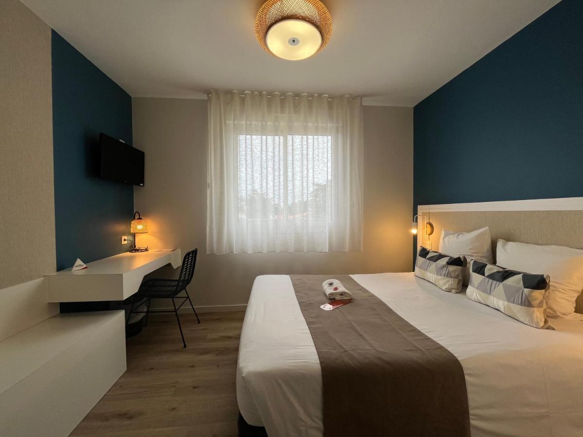 Suite avec Balcon et Climatisation