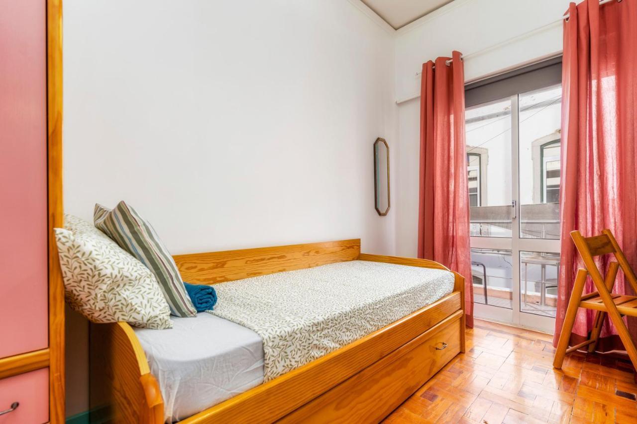 Single Room Balcony