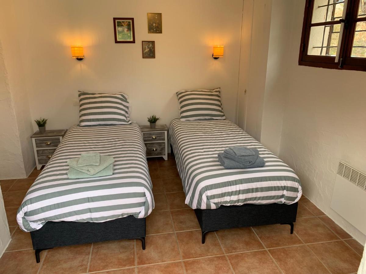 Economy Double or Twin Room