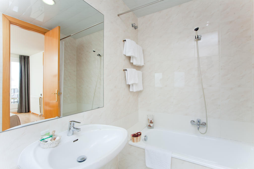 Twin Room Terrace