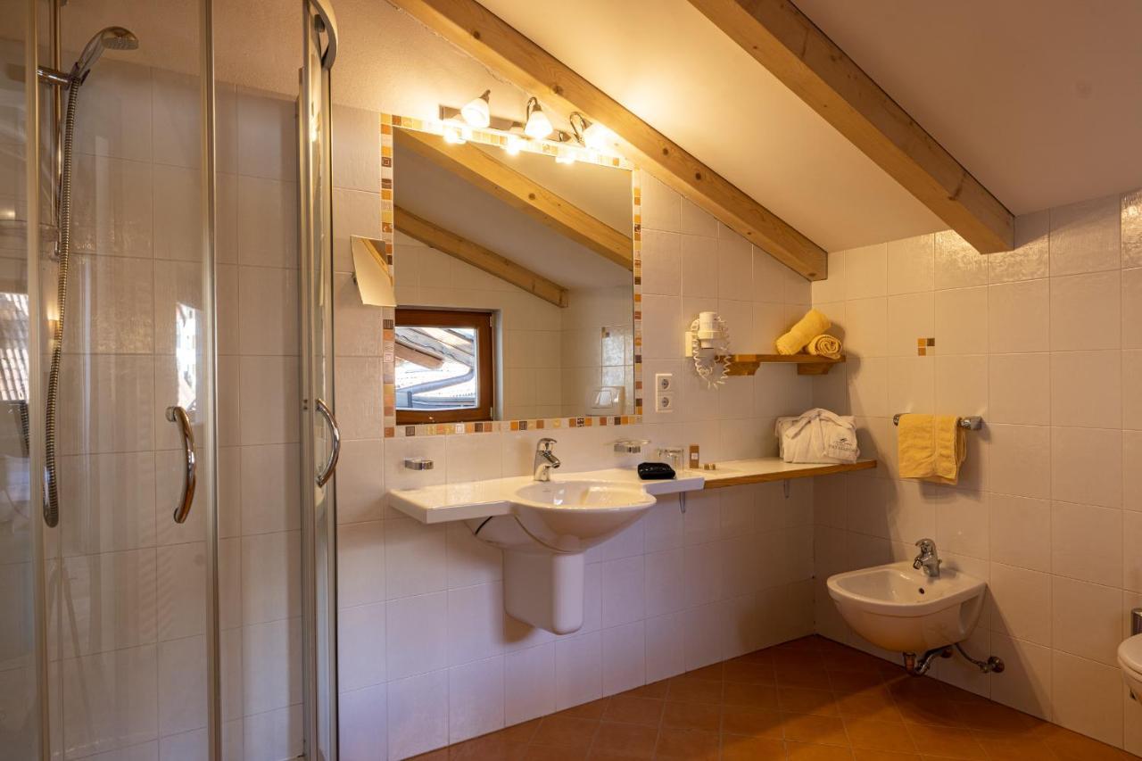 Double Room Mountain View