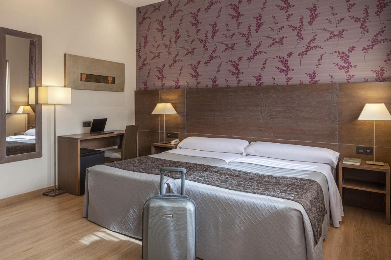 Double Room One Extra Bed