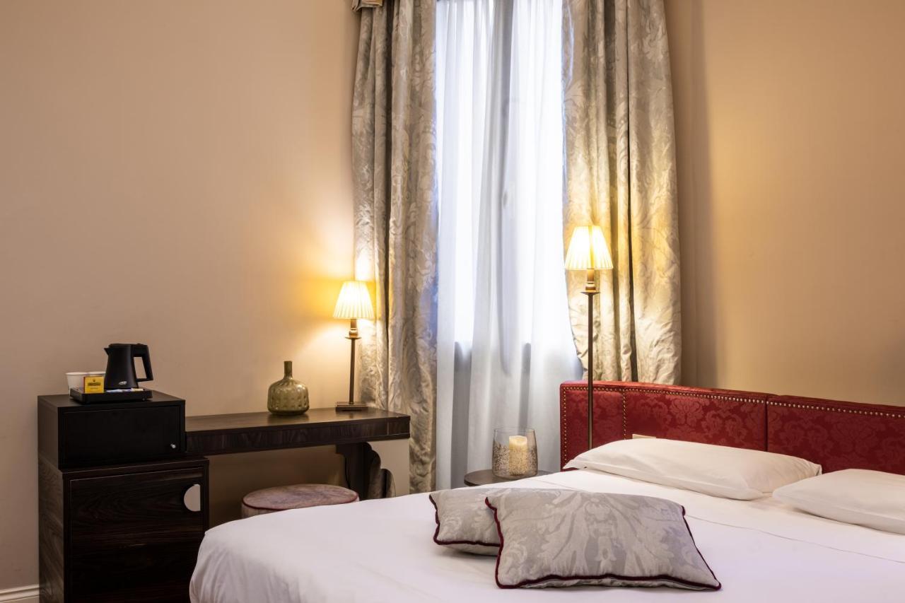 Superior Double Room Extra Bed