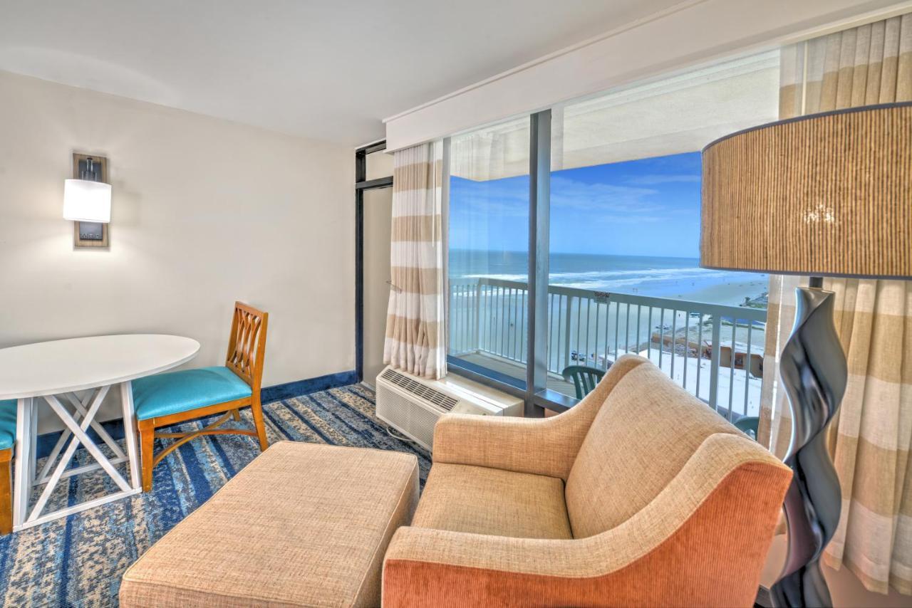 Queen Room Two Queen Beds Kitchen Ocean View