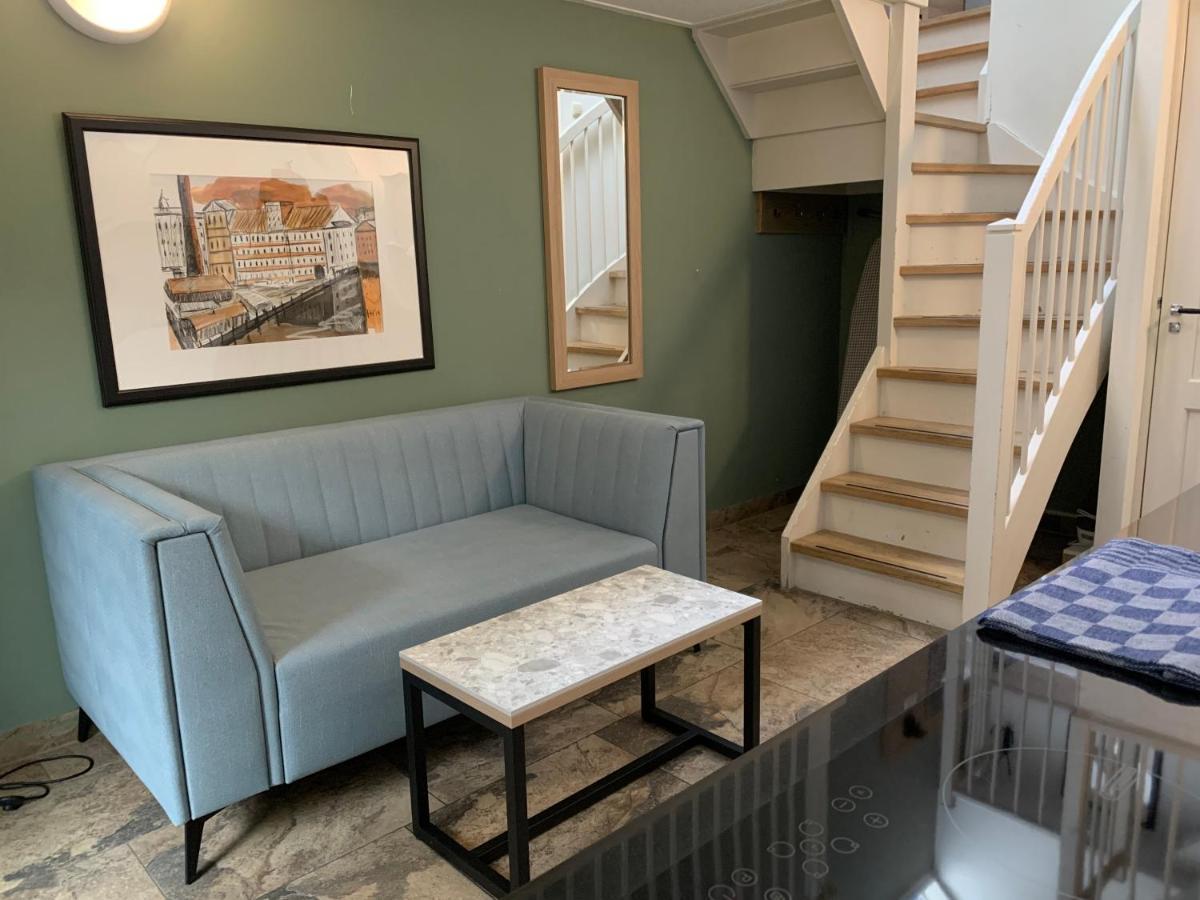 Duplex Triple Room
