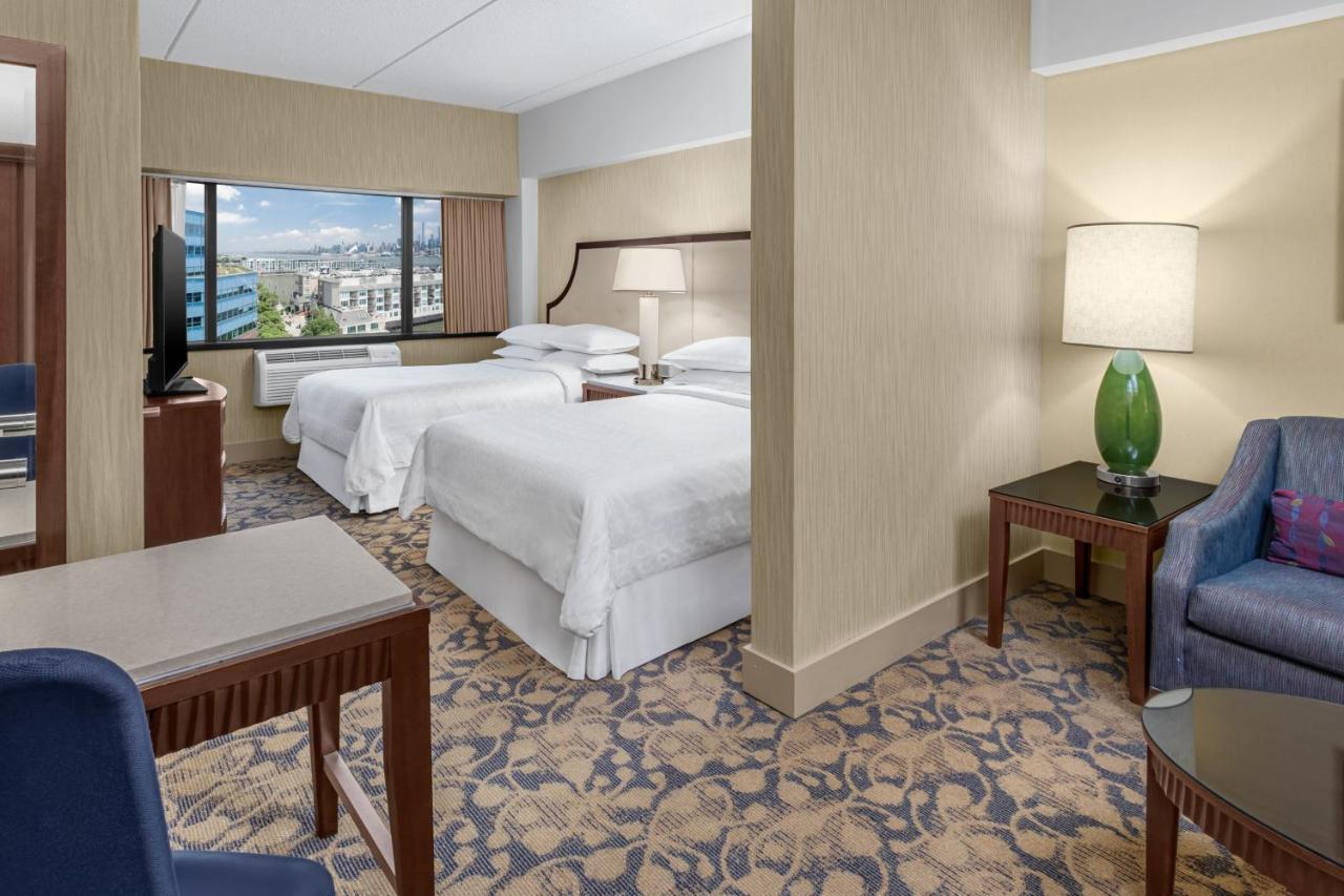 Double Room with View,1697805427:JPEG