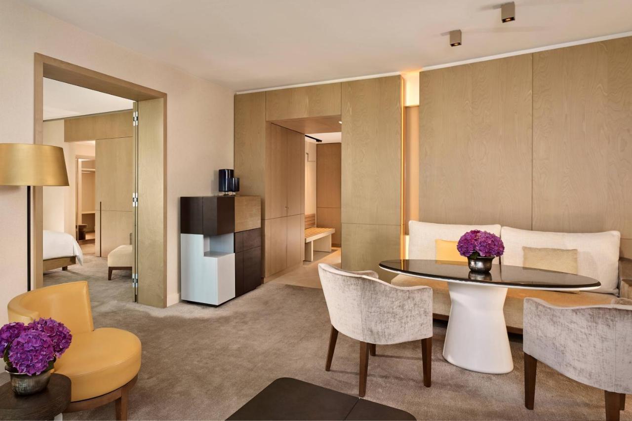 Executive Double Suite Two Double Beds