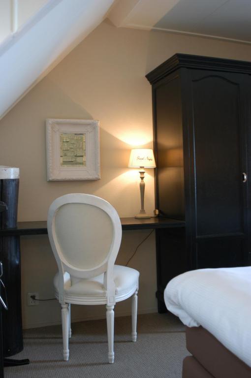 Suite near the Lake First Floor