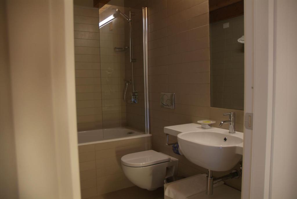 Two-Bedroom Apartment,13899234:JPEG