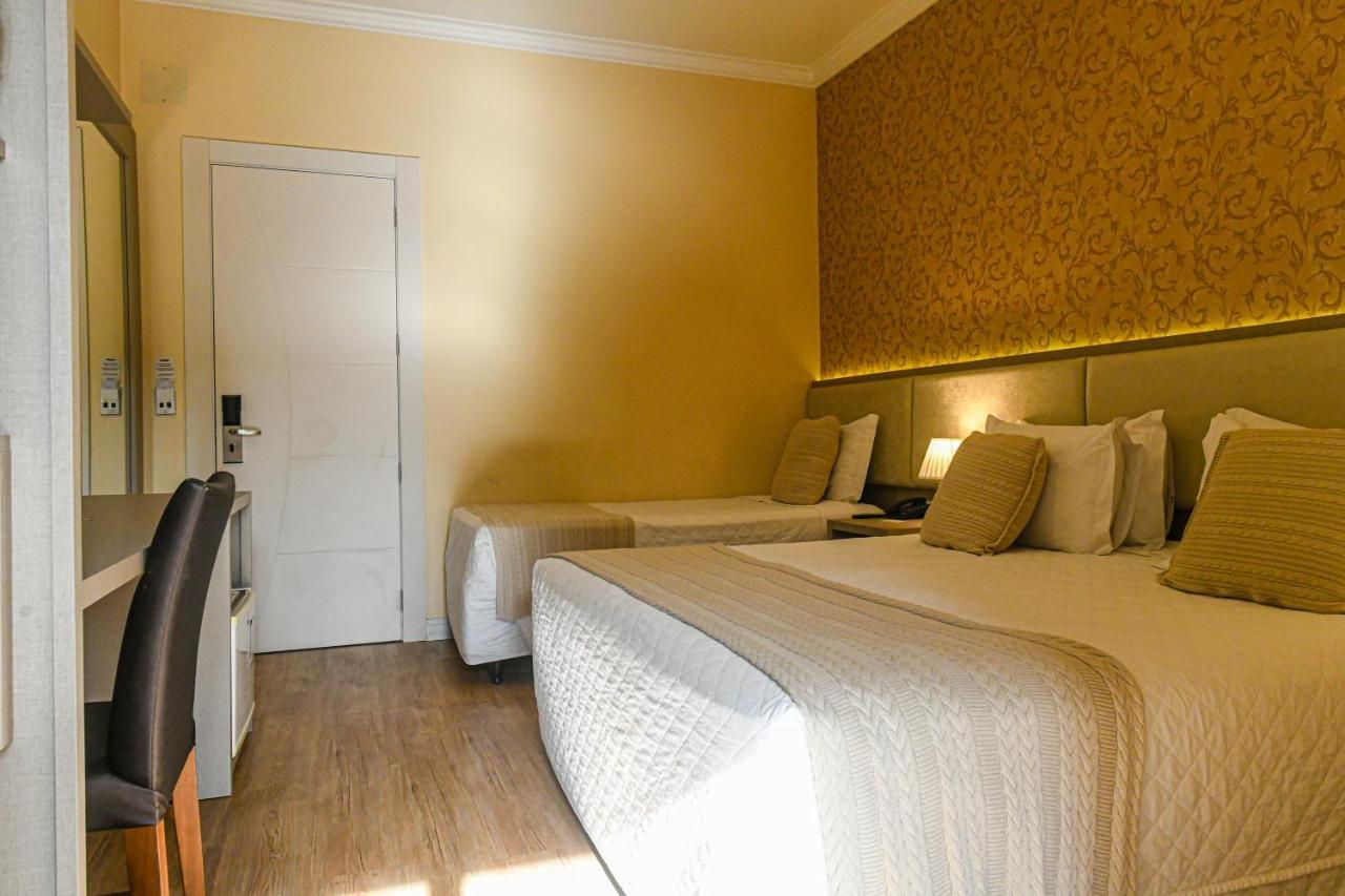 Luxury Triple Room
