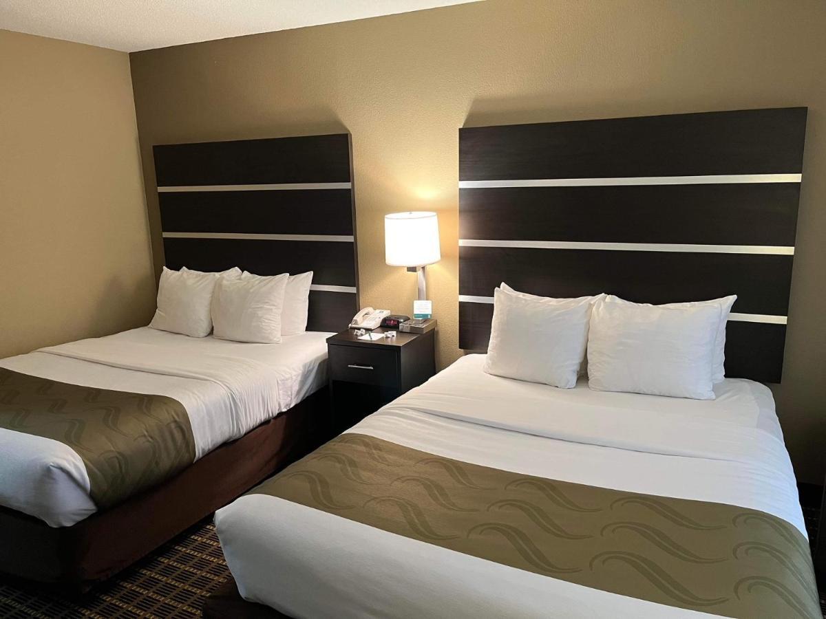 Queen Room Two Queen Beds Non-Smoking
