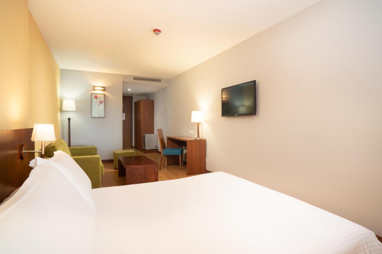 Kamer met Kingsize Bed