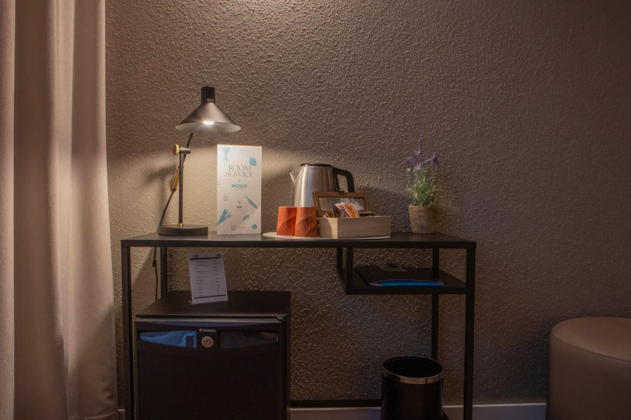Double Room,1375550657:JPEG