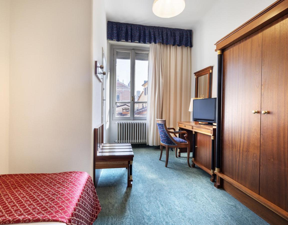 Economy Single Room