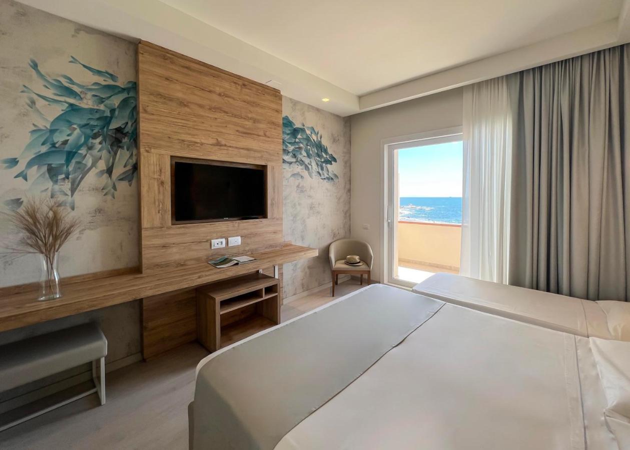 Triple Room Sea View