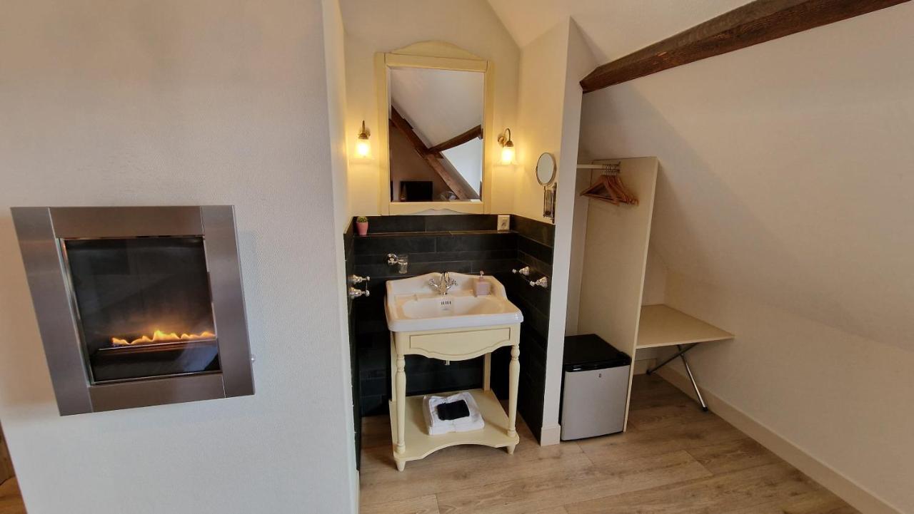 Comfort Double Room Private Bathroom