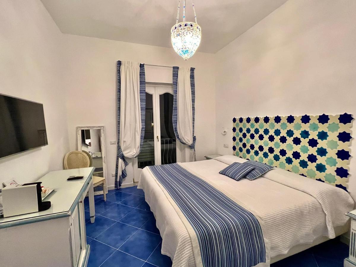 Double or Twin Room Balcony
