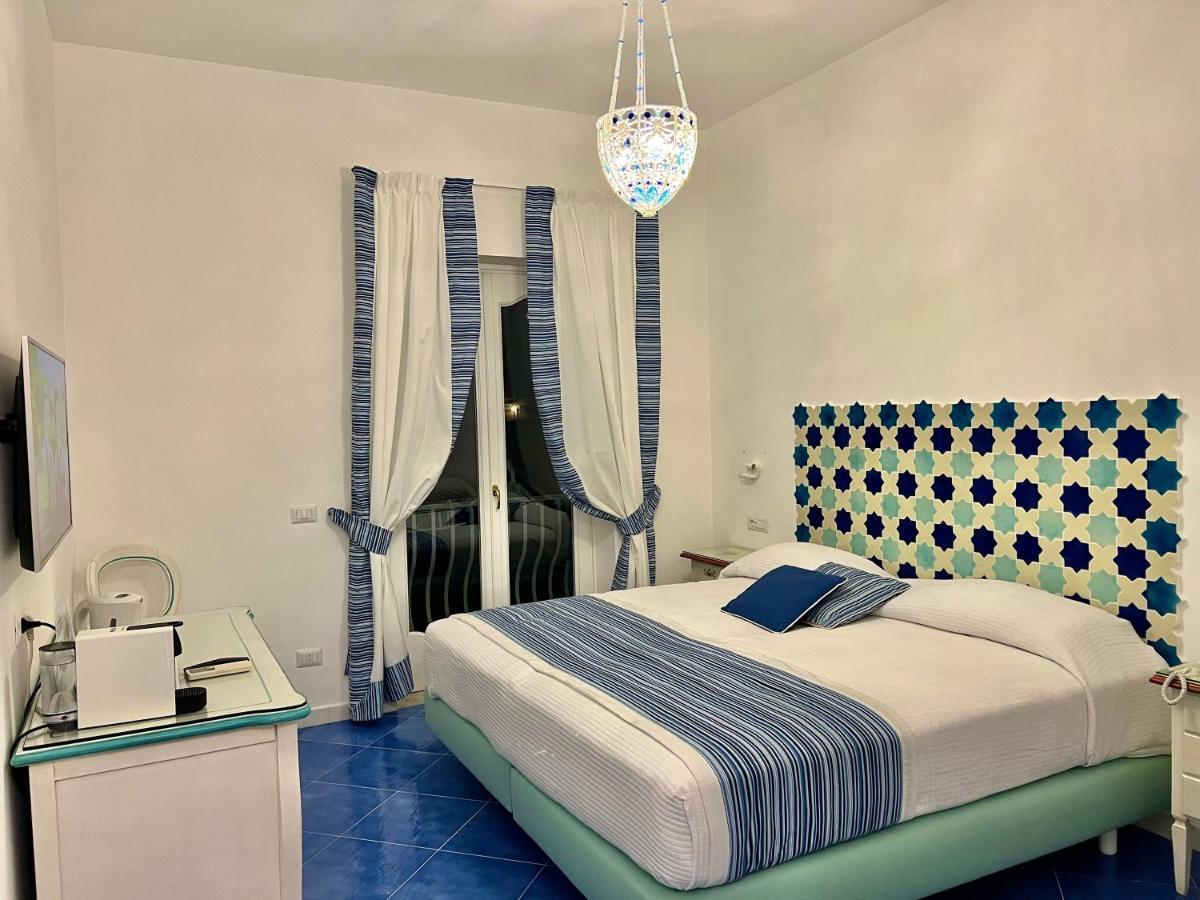 Double or Twin Room Balcony