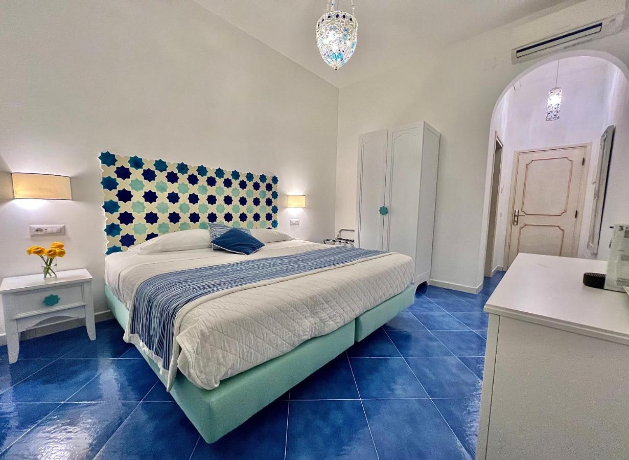 Double or Twin Room Balcony