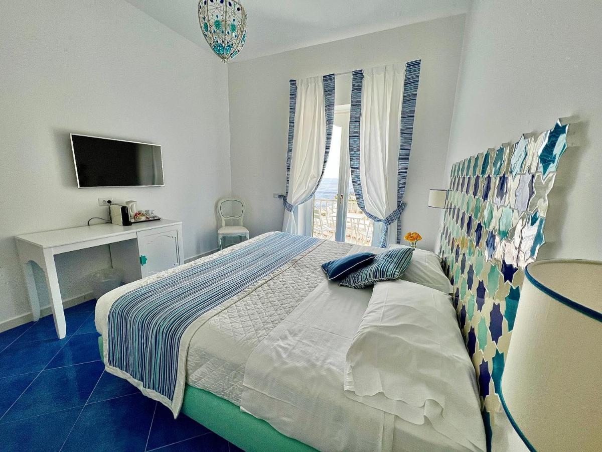 Double or Twin Room Balcony
