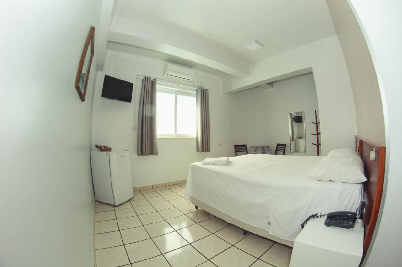 Deluxe Queen Suite