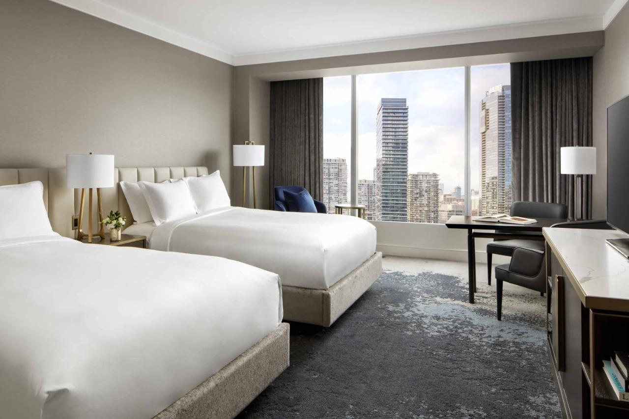 Deluxe Guest Room - 1 King Bed