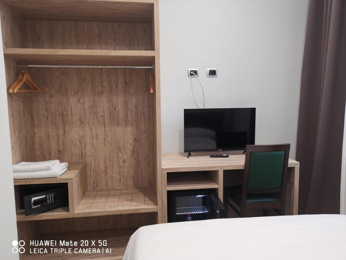 Single Room,1381511267:JPEG