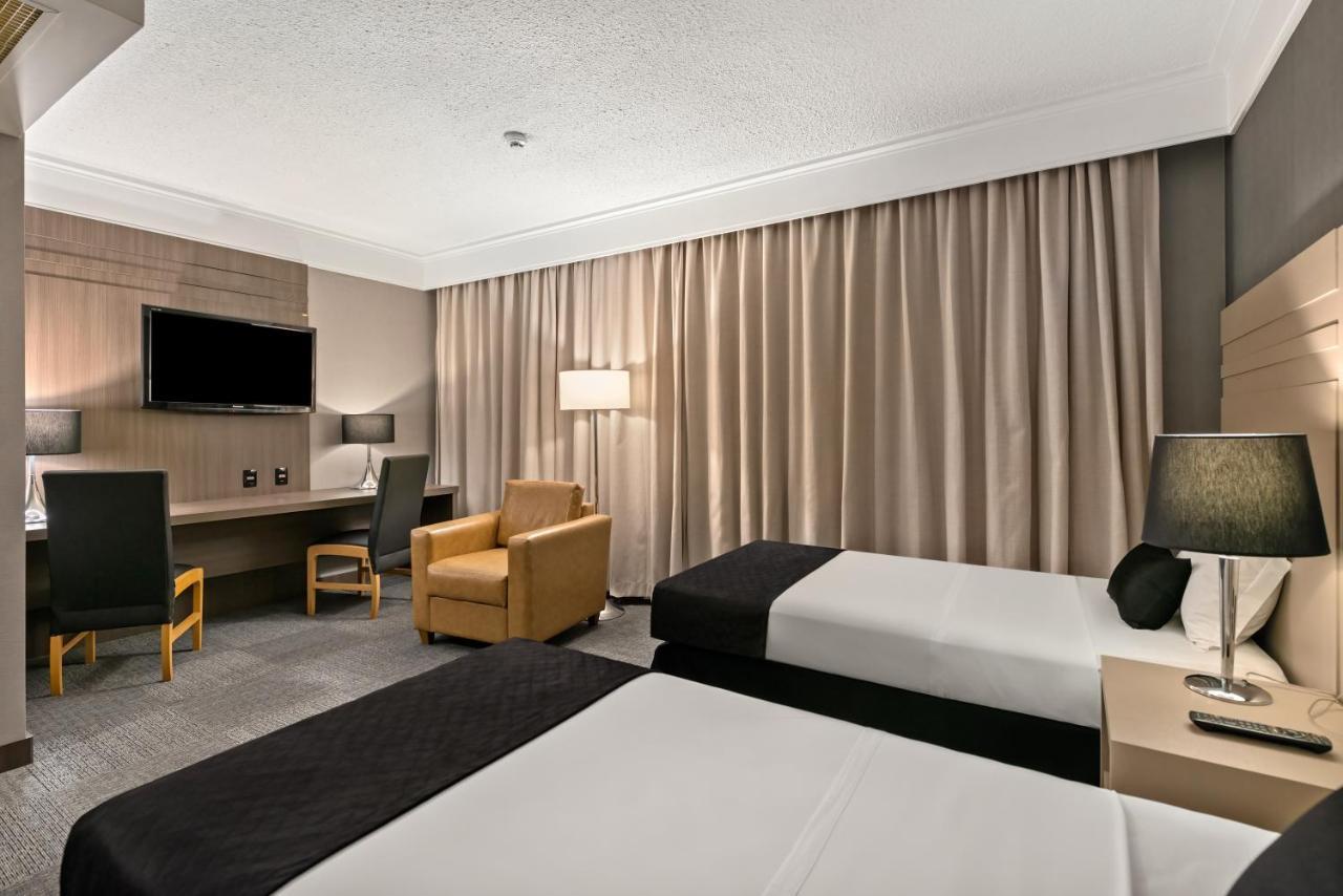 Premium room two single beds