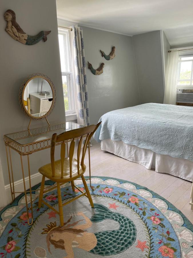 Queen Room with Sea View