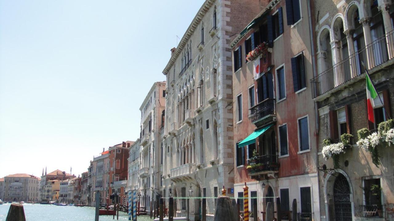 Junior Suite Grand Canal View