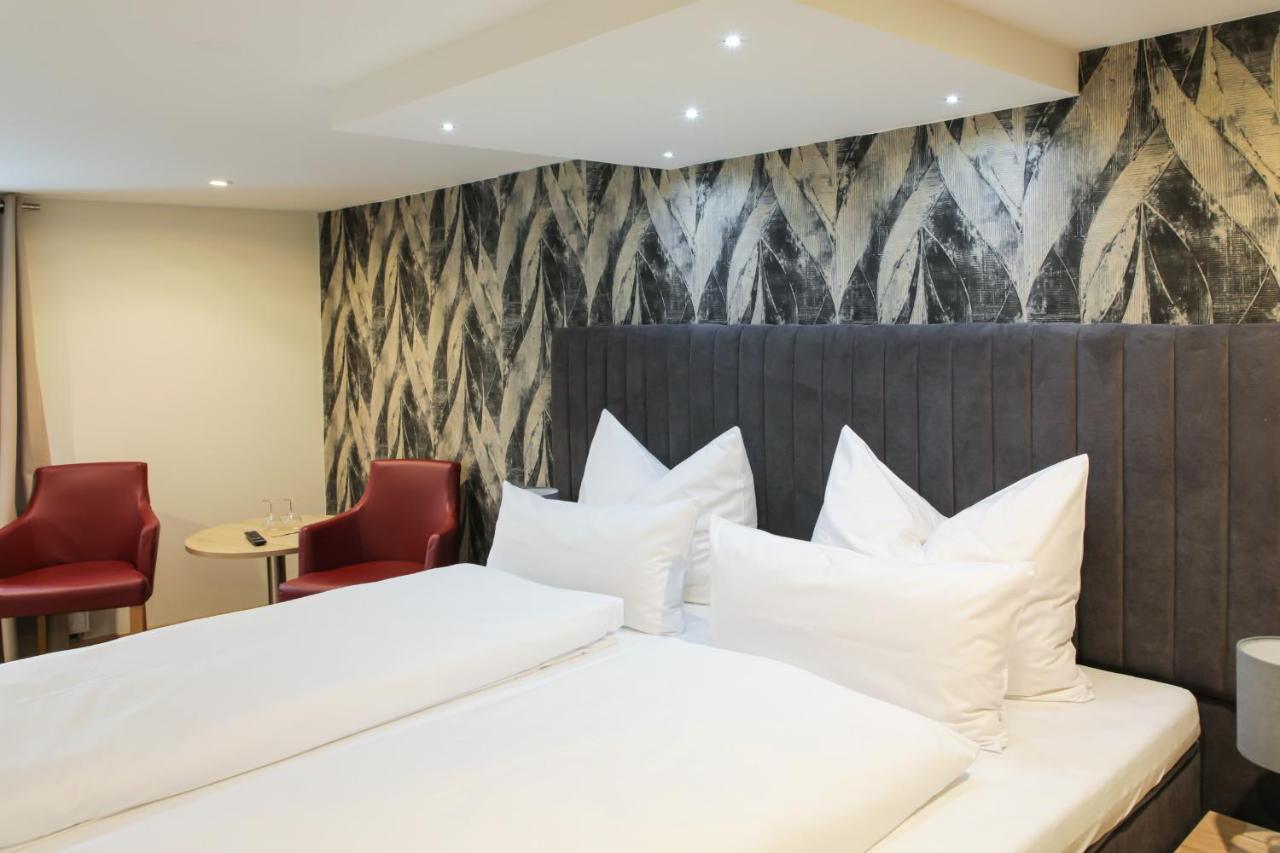 Double Room,1382190578:JPEG