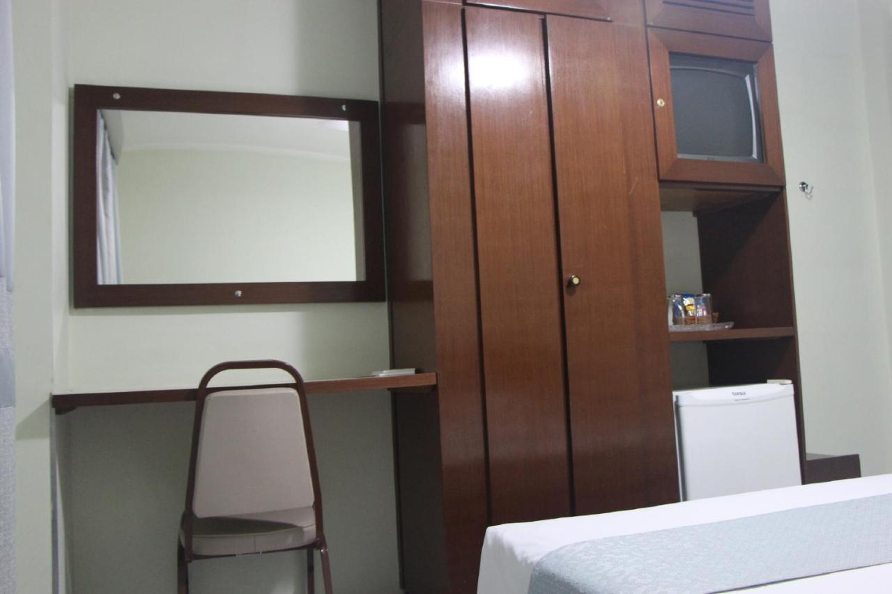 Quarto Standard com 2 Camas de Solteiro