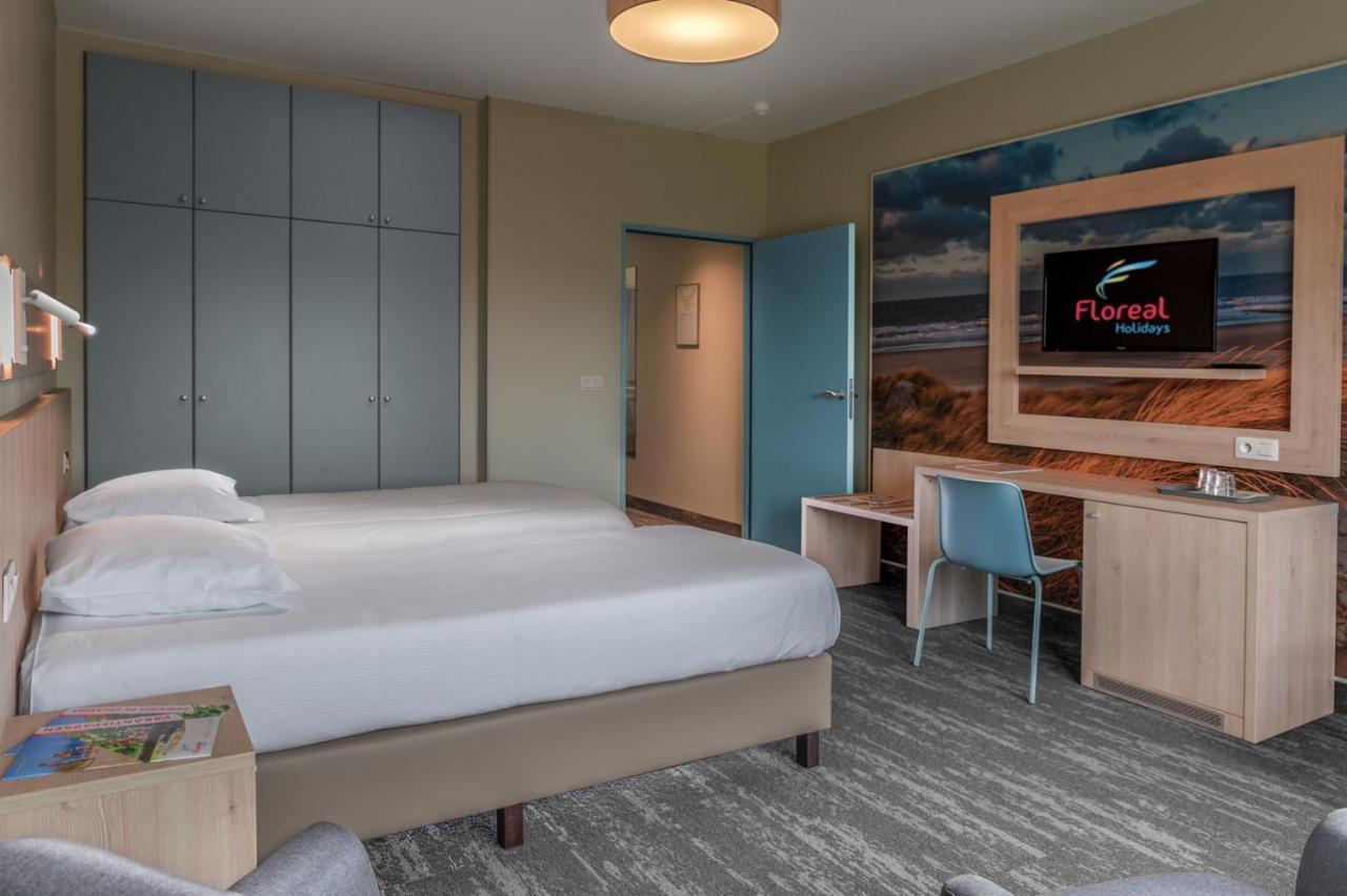 Double Room,1383078626:JPEG