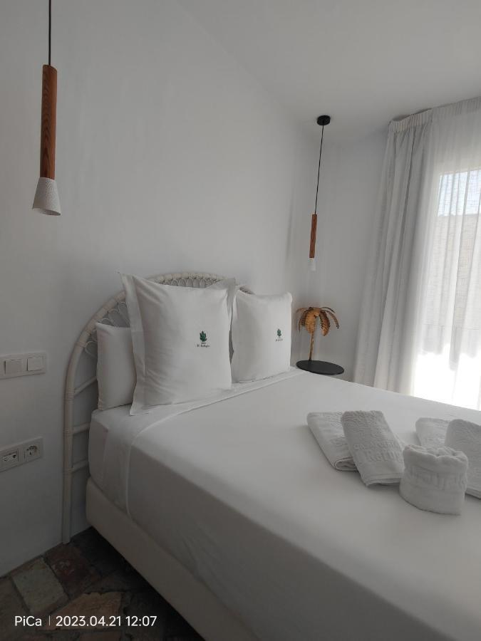 Double Room with Balcony,1385569355:JPEG