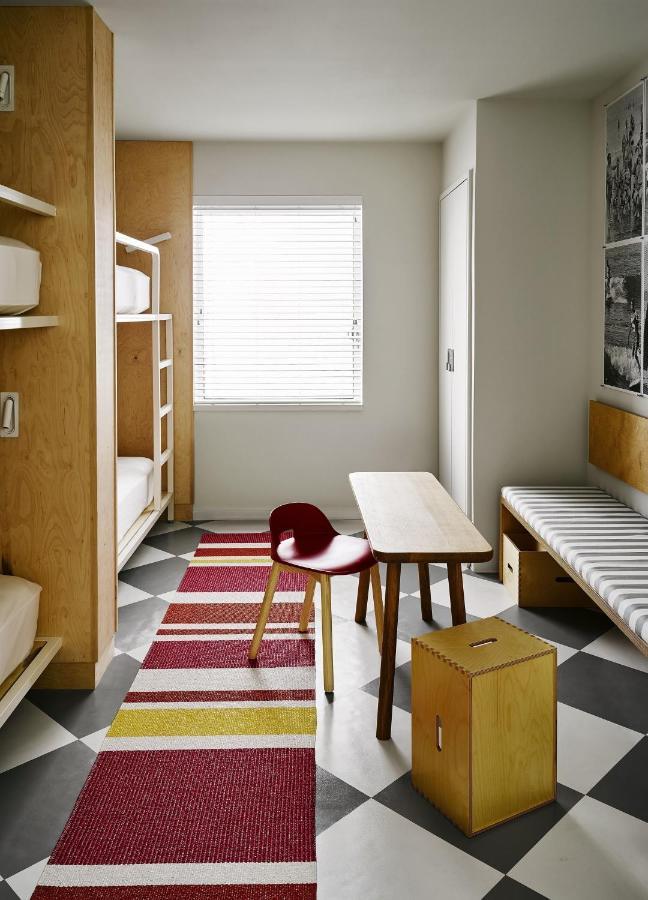 Quad Room Bunk Beds